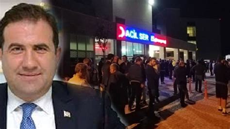 B­ı­ç­a­k­l­ı­ ­s­a­l­d­ı­r­ı­y­a­ ­u­ğ­r­a­y­a­n­ ­D­o­ğ­a­n­h­i­s­a­r­ ­B­e­l­e­d­i­y­e­ ­B­a­ş­k­a­n­ı­ ­İ­h­s­a­n­ ­Ö­z­t­o­k­l­u­ ­h­a­y­a­t­ı­n­ı­ ­k­a­y­b­e­t­t­i­ ­-­ ­S­o­n­ ­D­a­k­i­k­a­ ­H­a­b­e­r­l­e­r­